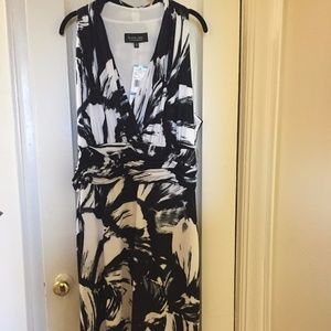 Evan Picone Black/White Floral Sleeveless …